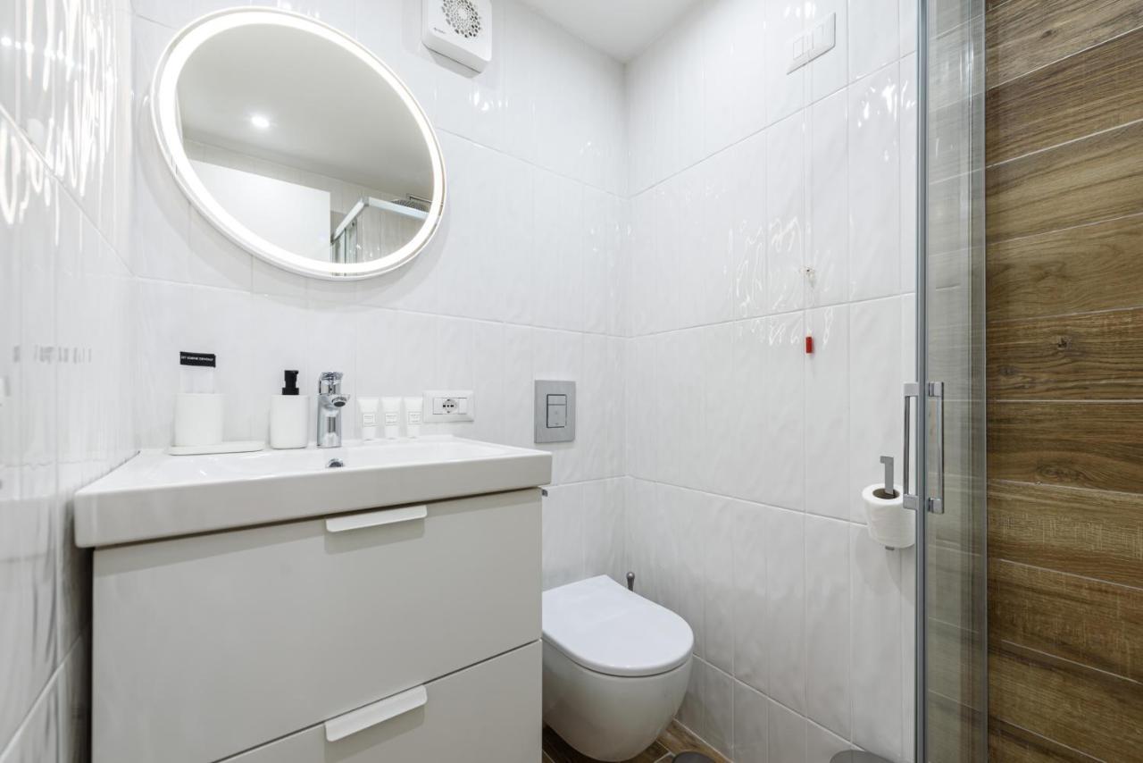 Napoli In Bed Apartment Exterior foto
