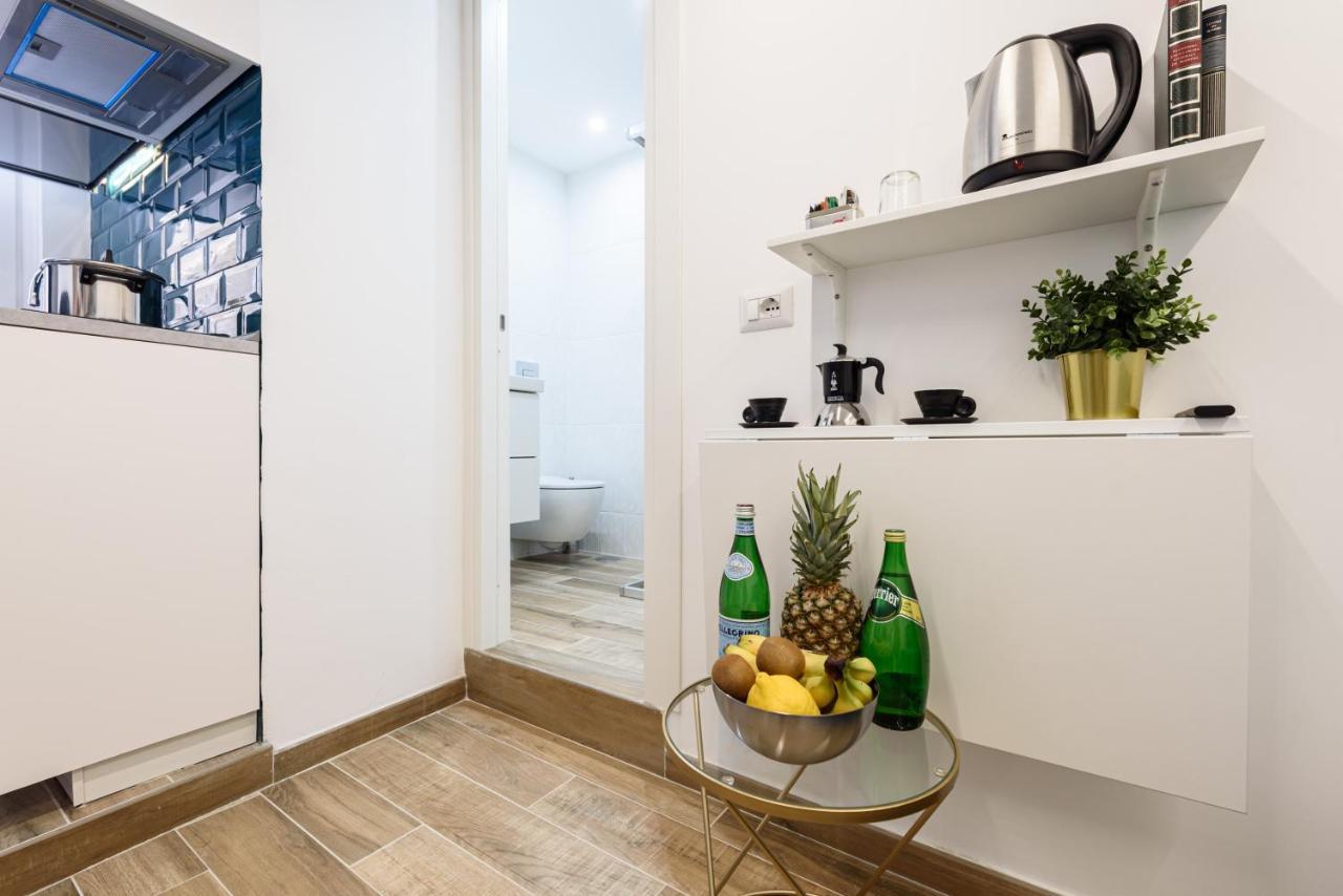 Napoli In Bed Apartment Exterior foto